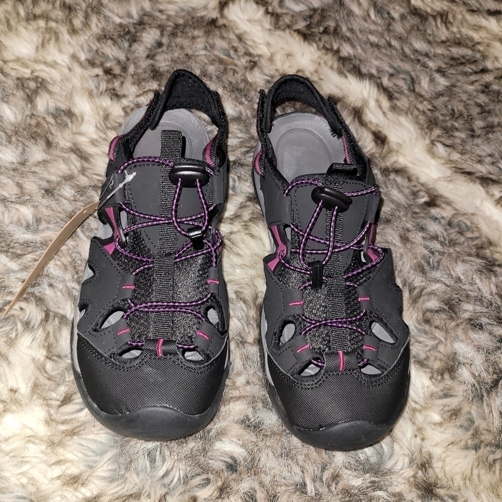Atika outdoor sandals